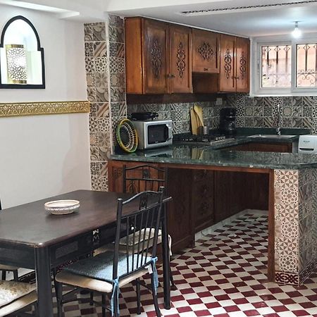 Quarya Assiyahia - Riad Camilia- Maison Entiere Avec Piscine Marraquexe Exterior foto
