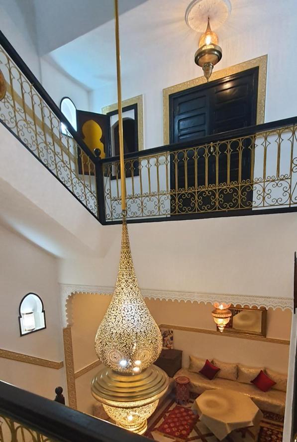 Quarya Assiyahia - Riad Camilia- Maison Entiere Avec Piscine Marraquexe Exterior foto