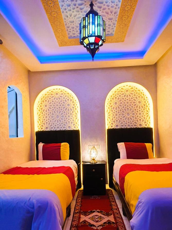 Quarya Assiyahia - Riad Camilia- Maison Entiere Avec Piscine Marraquexe Exterior foto