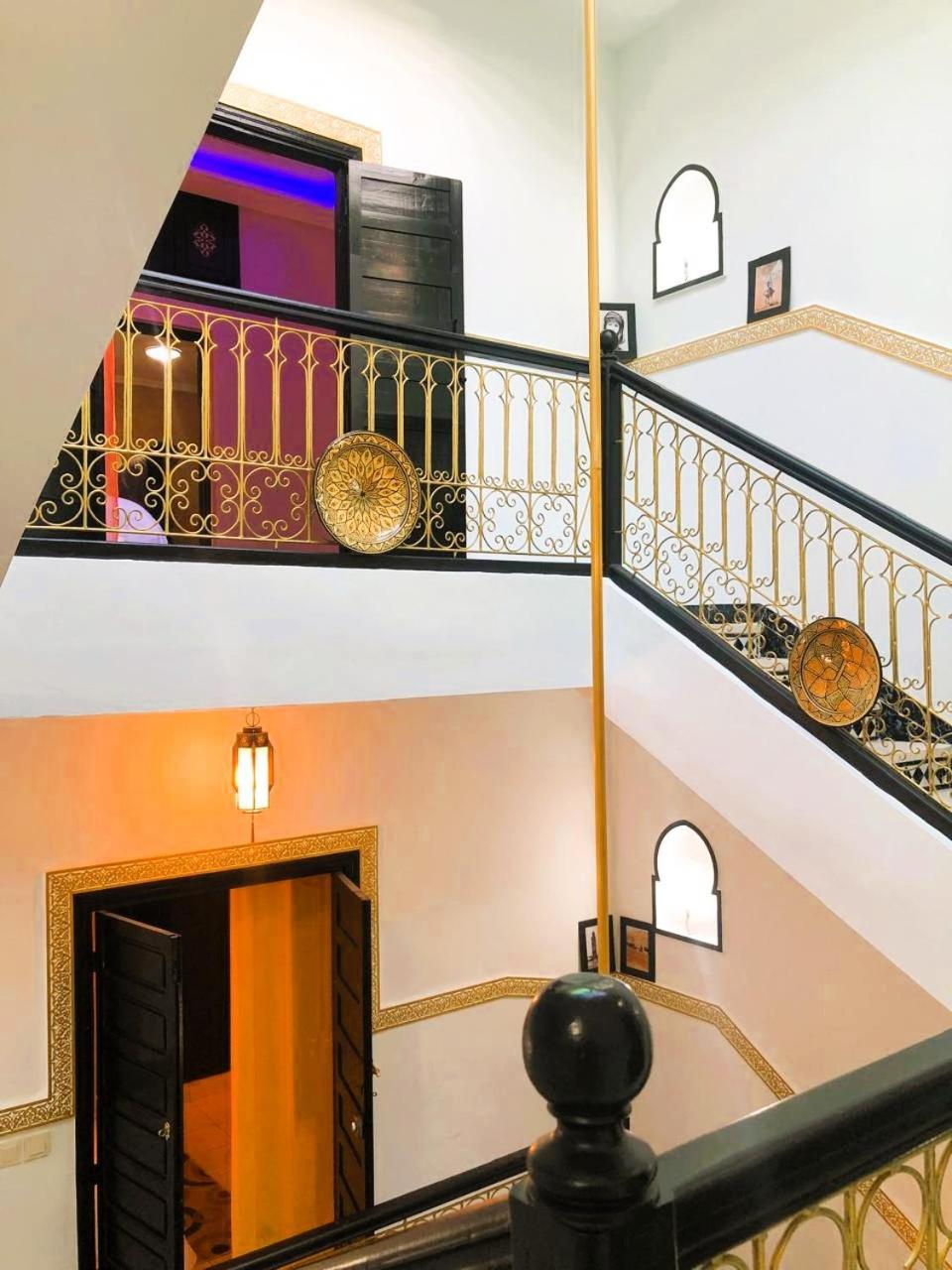 Quarya Assiyahia - Riad Camilia- Maison Entiere Avec Piscine Marraquexe Exterior foto
